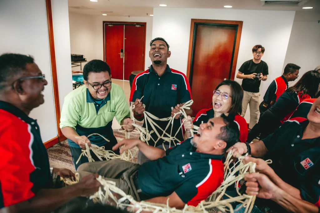 Team Building Game, Spider Web Team Building Game, Team Building Malaysia, Vision Building